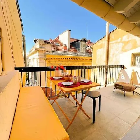 Beautiful Floor & Terrasse