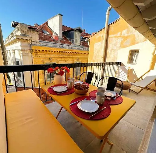 Beautiful Floor & Terrasse *